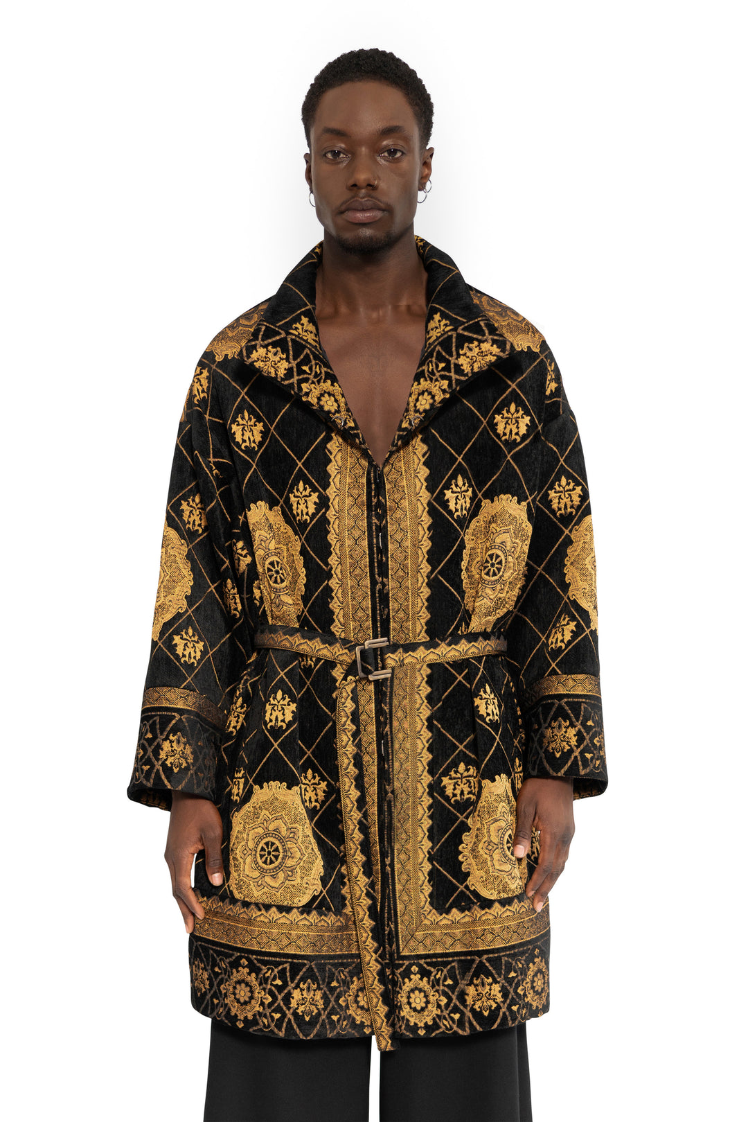 BrocadeBlackGold01