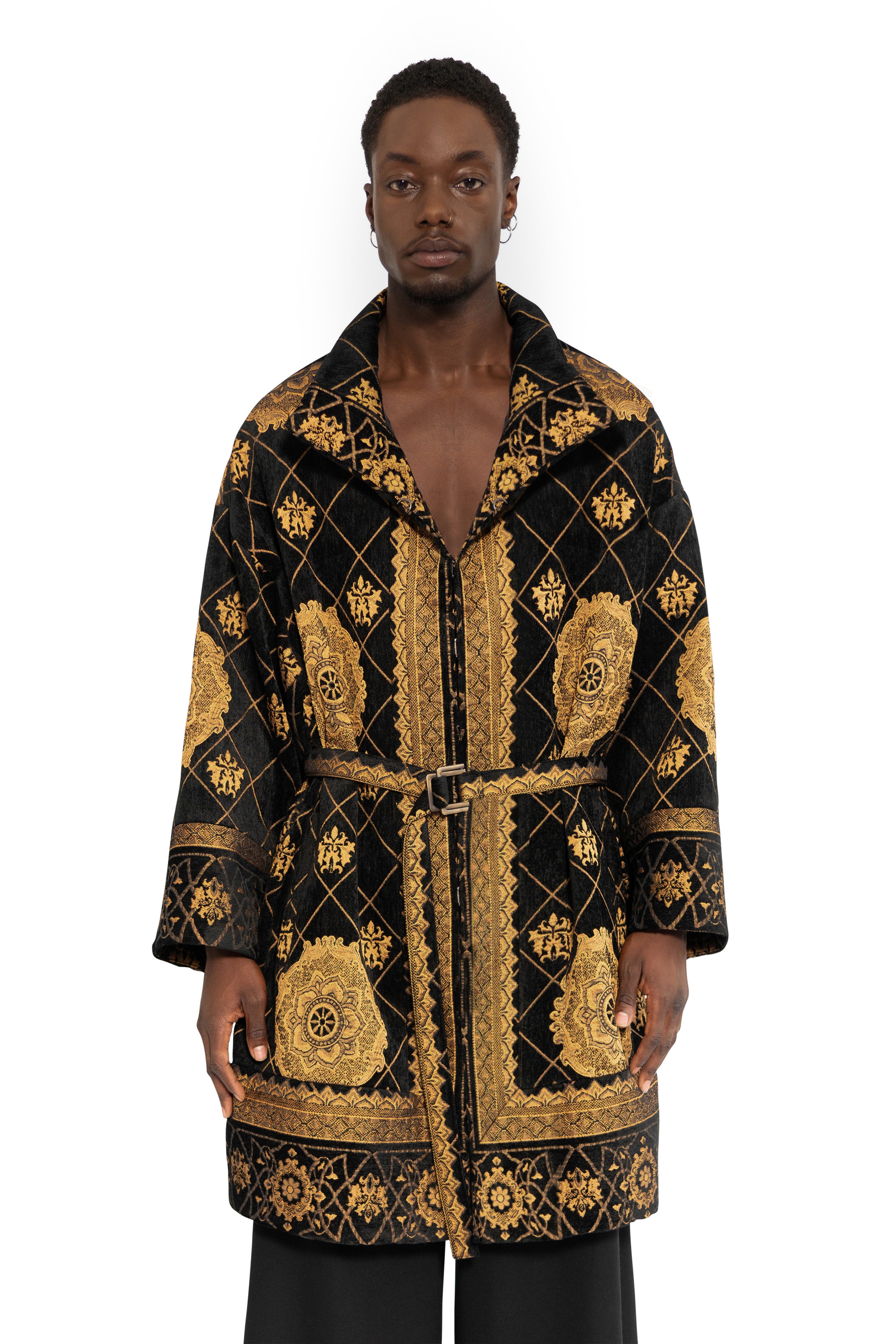 BrocadeBlackGold01